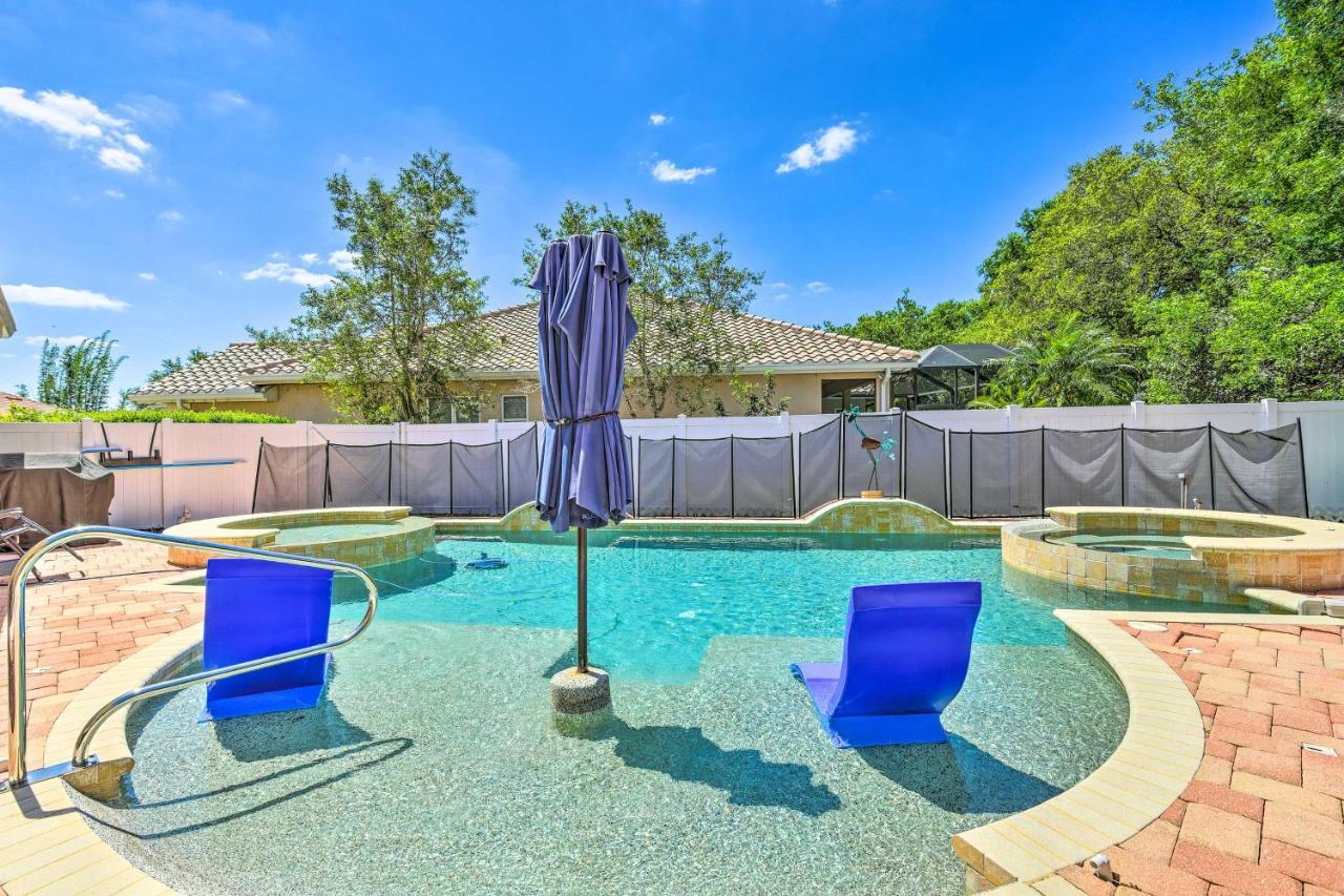 Sun-Soaked Sarasota Oasis With Pool And Hot Tub! 빌라 외부 사진