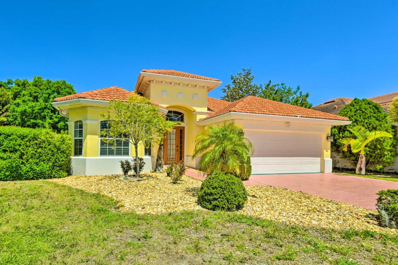 Sun-Soaked Sarasota Oasis With Pool And Hot Tub! 빌라 외부 사진